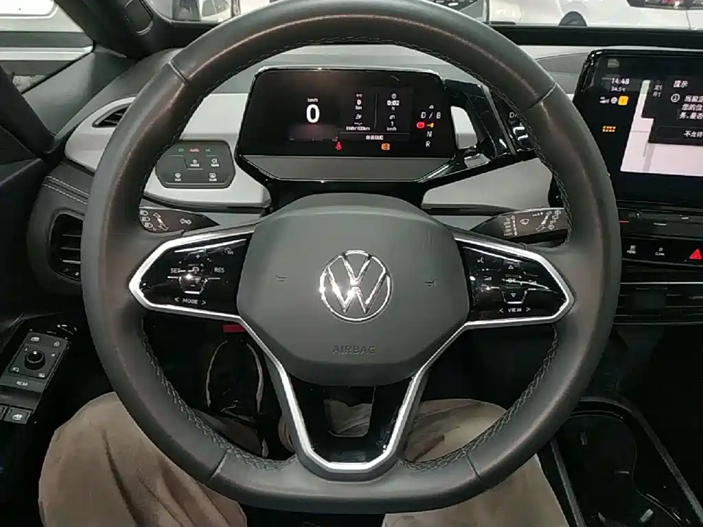 Volkswagen ID.3 2024 Outstanding Edition купить на сайте DeffCars
