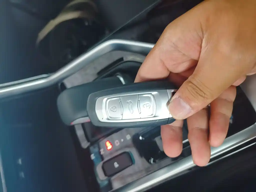 Xingchen (Asta) 2022 2.0L DHT купить на сайте DeffCars