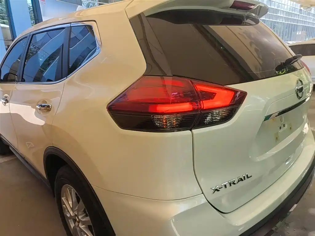 X-Trail 2023 Classic 2.0L 2WD Intelligent Link Premium Edition купить на сайте DeffCars