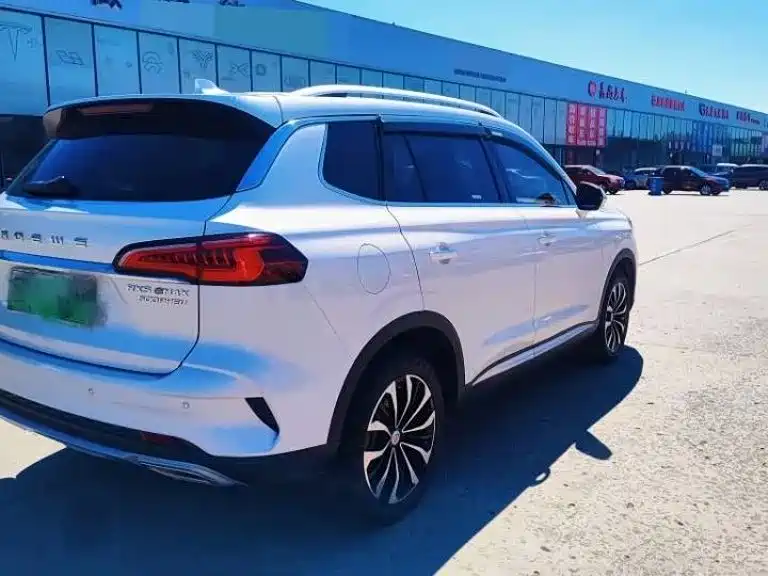Roewe RX5 eMAX 2020 500PHEV 4G Internet Deluxe Edition купить на сайте DeffCars