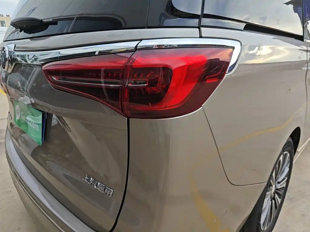Buick GL8 2022 ES Lu Zun 653T flagship model купить на сайте DeffCars