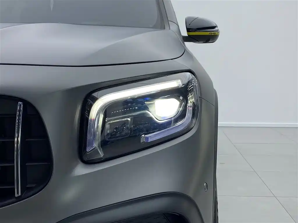 Mercedes-Benz GLB AMG 2022 AMG GLB 35 4MATIC купить на сайте DeffCars