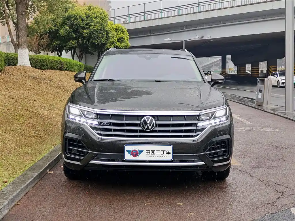 Touareg 2021 3.0TSI Ruixiang Edition Classic Sports Package купить на сайте DeffCars