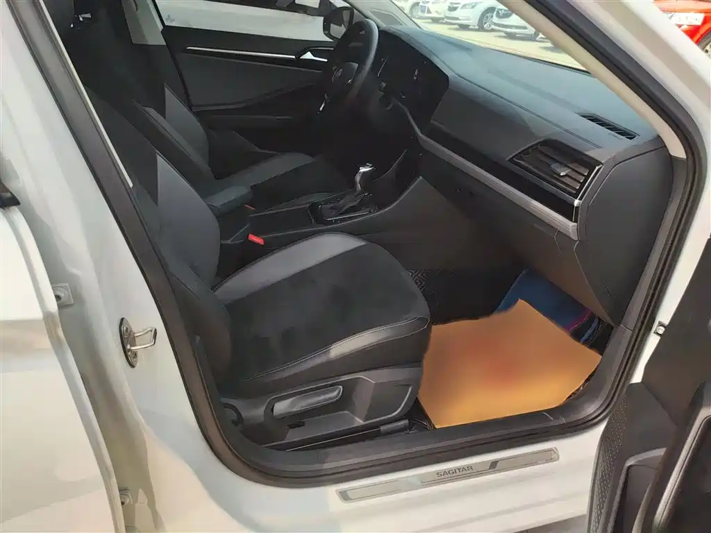 Sagitar 2021 280TSI DSG Deluxe Intelligent Edition купить на сайте DeffCars