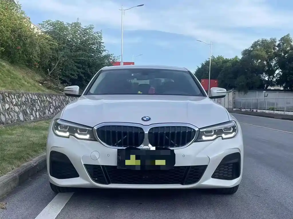 BMW 3 Series 2022 320Li M Sports Package купить на сайте DeffCars