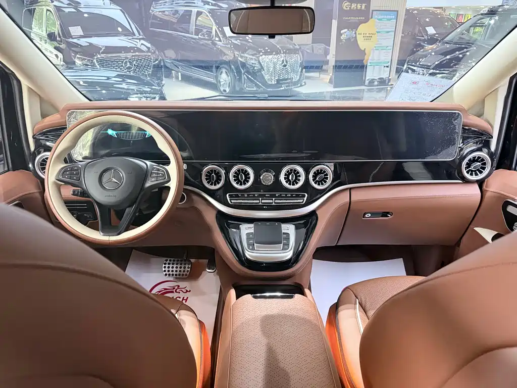 Vito 2023 2.0T Business Edition 7 seats купить на сайте DeffCars