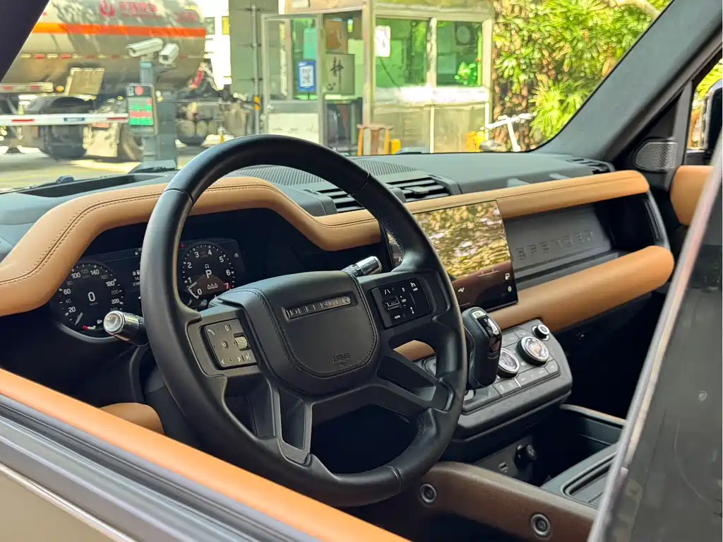 Land Rover Defender 2022 110 P400 X купить на сайте DeffCars