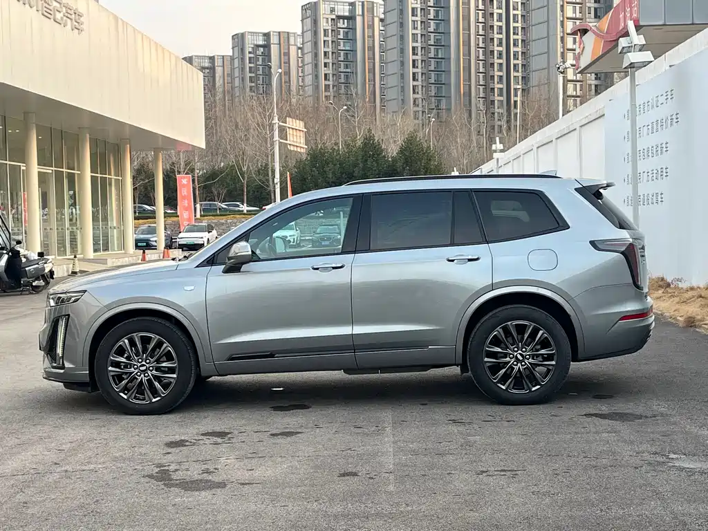 Cadillac XT6 2025 2.0T six-seat four-wheel drive premium executive black label version купить на сайте DeffCars