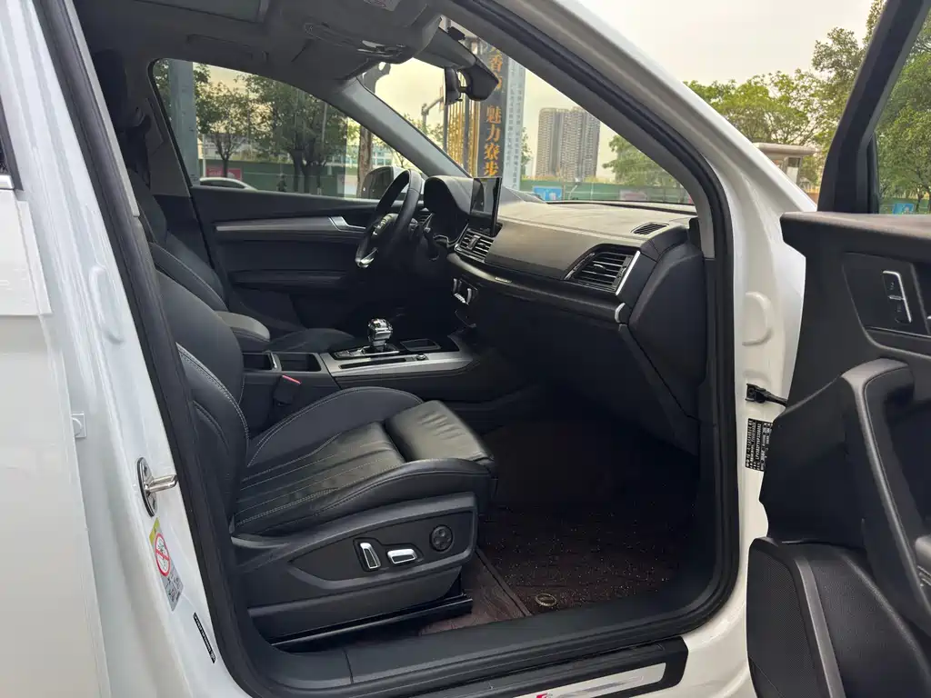 Audi Q5L 2023 40T Ice and Snow Sports Edition купить на сайте DeffCars