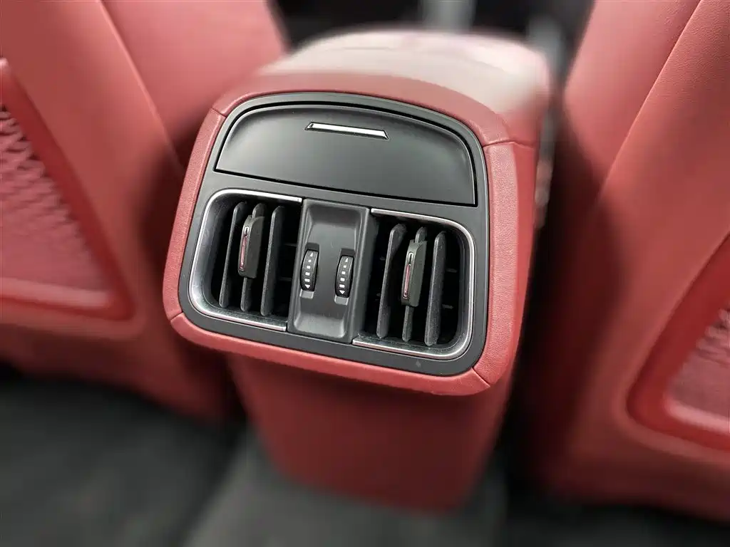Levante 2020 3.0T Standard Edition купить на сайте DeffCars