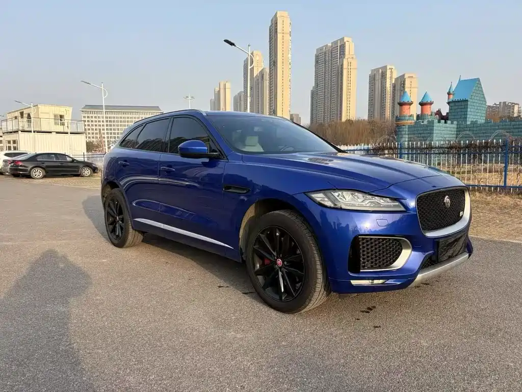 Jaguar F-PACE 2016 3.0 SC four-wheel drive S high-performance version купить на сайте DeffCars