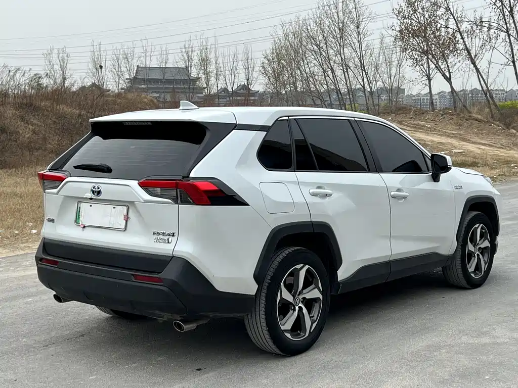 RAV4 Rongfang Dual Engine E+ 2021 2.5L 2WD Elite Pro купить на сайте DeffCars