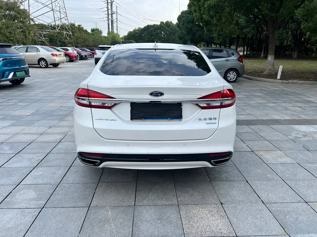 Mondeo 2017 EcoBoost 200 Luxury купить на сайте DeffCars