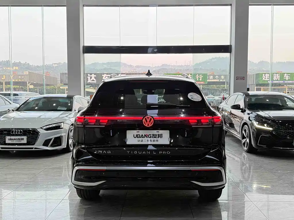Tiguan L 2024 PRO 330TSI 2WD Smart Travel Edition купить на сайте DeffCars