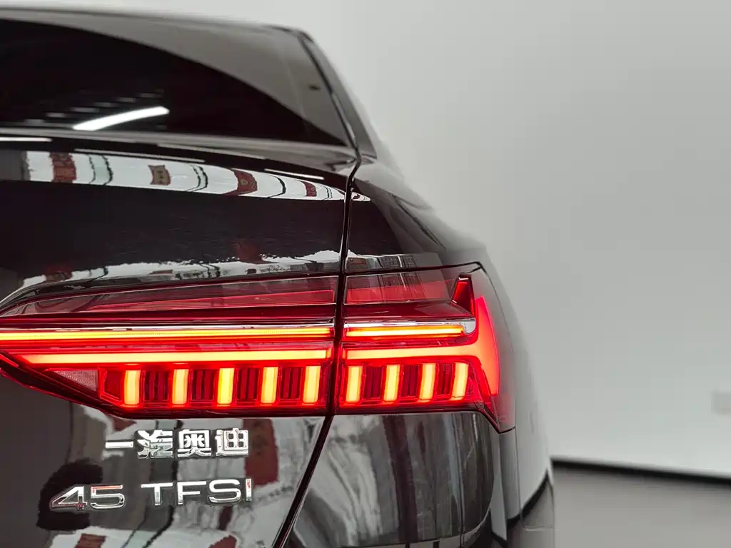 Audi A6L 2023 facelift 45 TFSI premium dynamic model купить на сайте DeffCars
