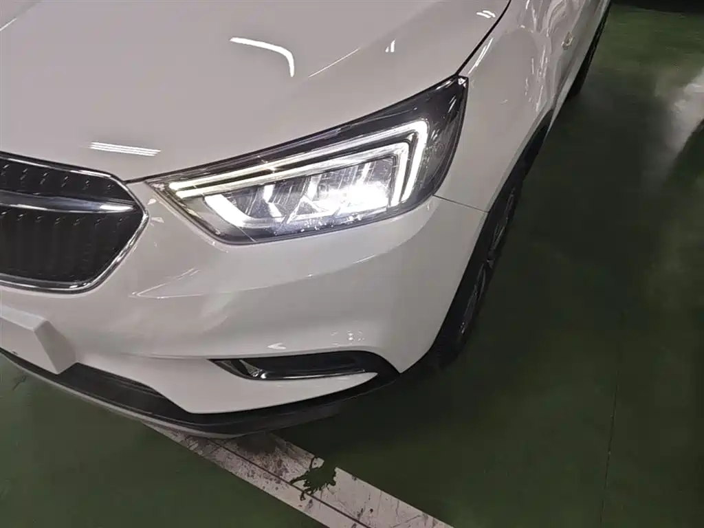Encore 2018 18T automatic two-wheel drive urban elite купить на сайте DeffCars