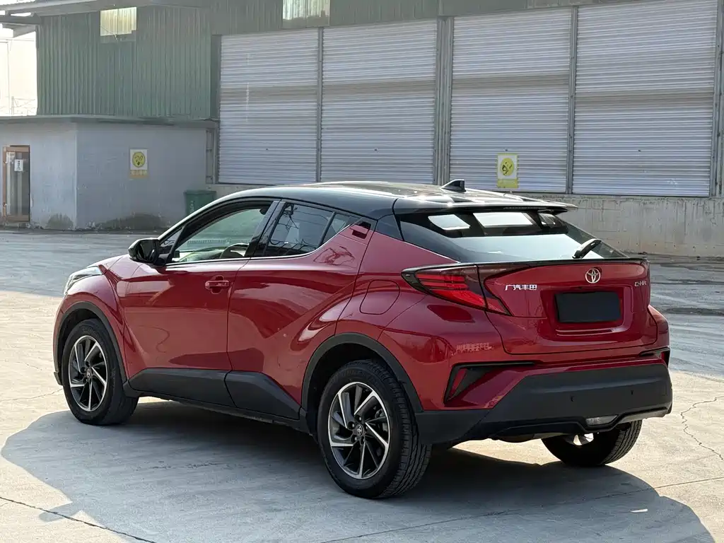 Toyota C-HR 2021 2.0L Luxury Edition купить на сайте DeffCars