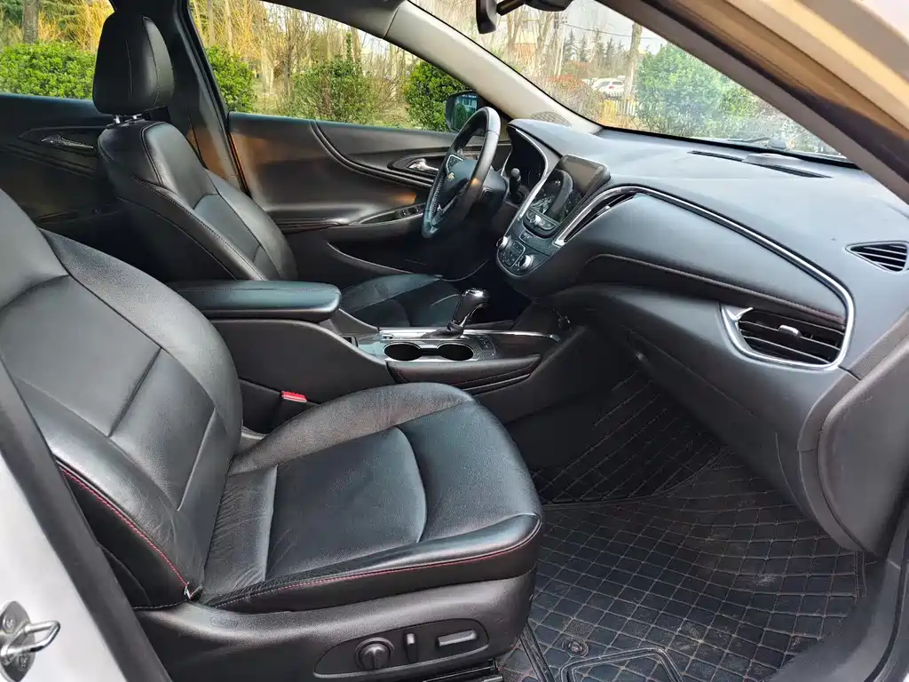 Malibu XL 2019 Redline 550T Automatic Redline Edition купить на сайте DeffCars