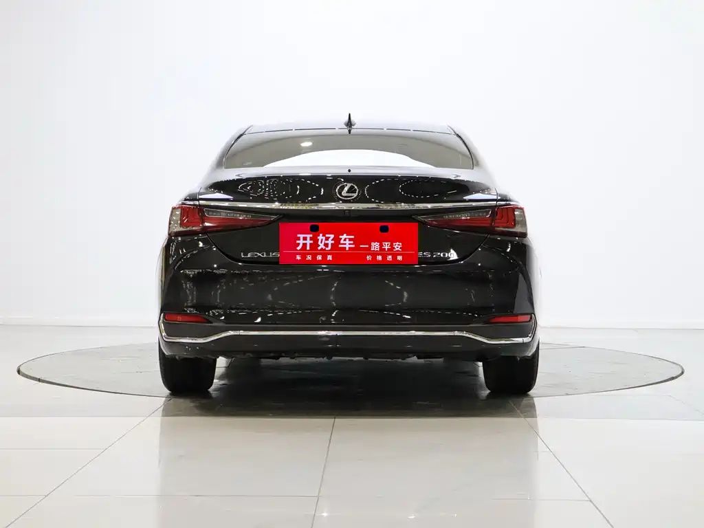 Lexus ES 2018 200 Excellence Edition National VI купить на сайте DeffCars