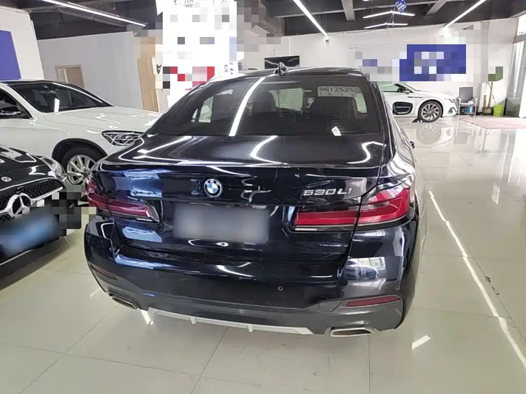 BMW 5 Series 2022 facelift 530Li leading M sports package купить на сайте DeffCars