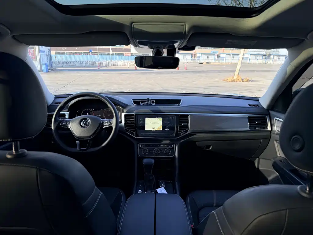 Touron 2020 380TSI four-wheel drive luxury version National V купить на сайте DeffCars