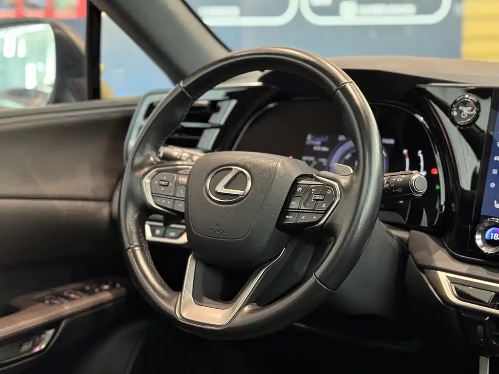Lexus RX 2023 350h four-wheel drive premium version купить на сайте DeffCars