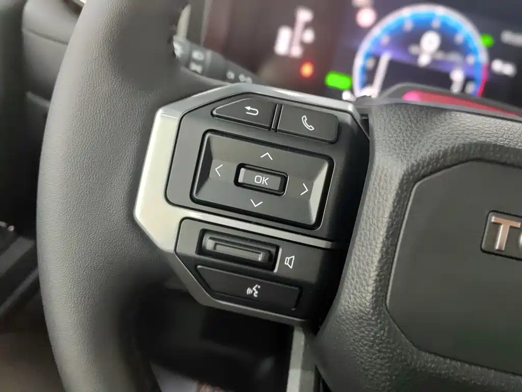 Prado 2025 2.4T all-round TX version 5 seats купить на сайте DeffCars