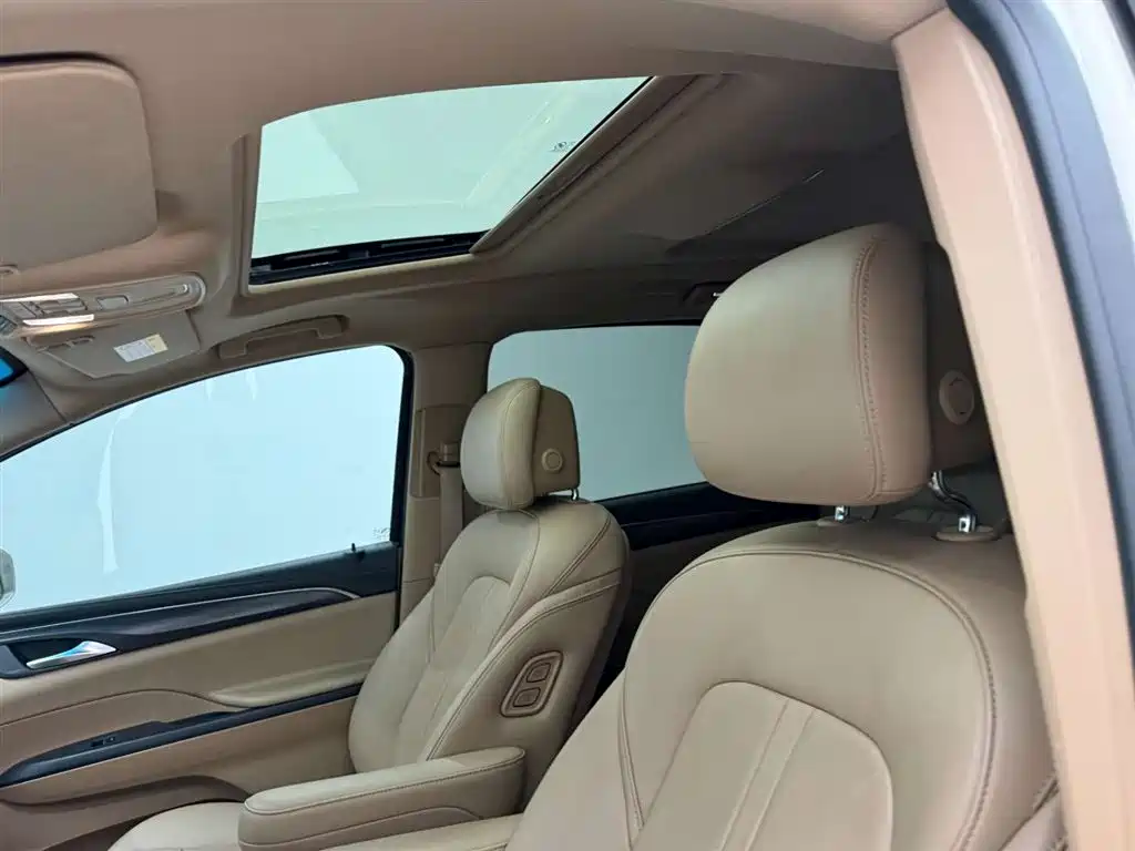 Buick GL8 2021 ES Lu Zun 653T Exclusive model купить на сайте DeffCars