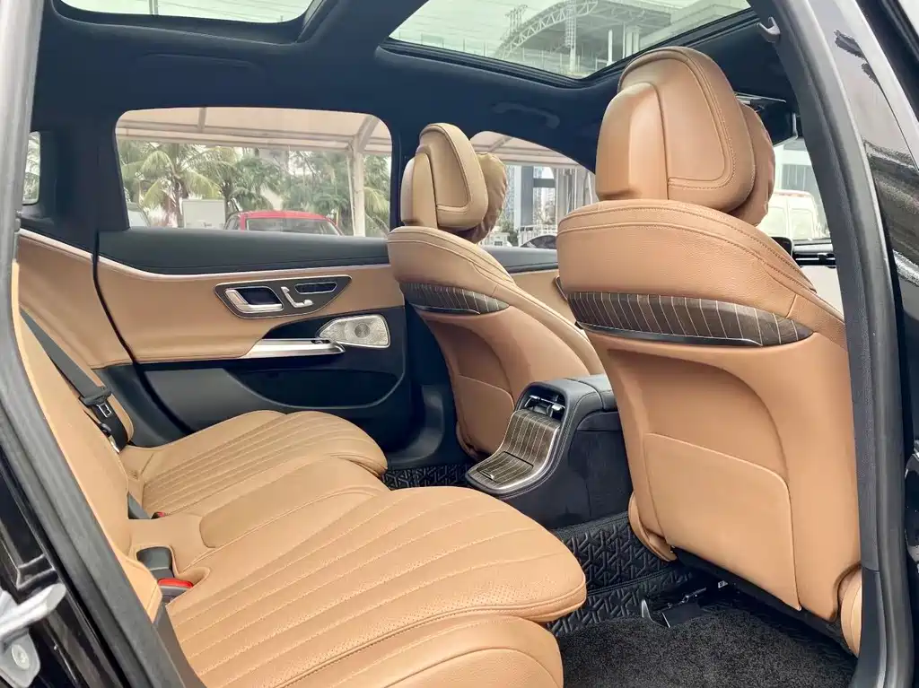 Mercedes-Benz E-Class 2024 E 300 L Luxury Model купить на сайте DeffCars