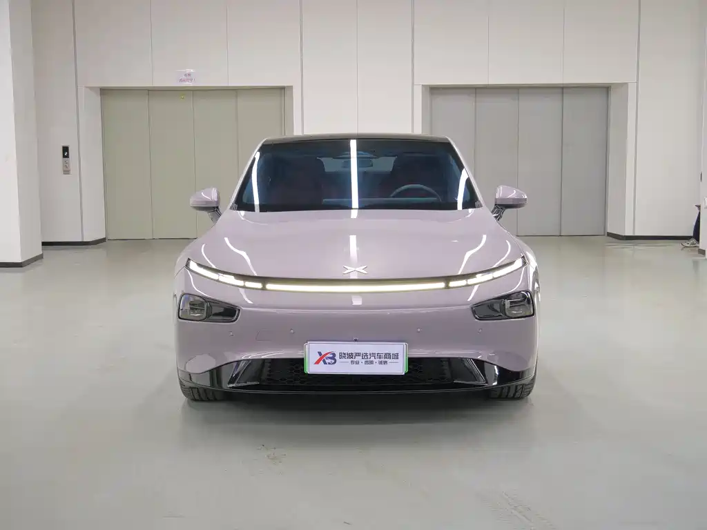 Xpeng P7 2023 model P7i 702 Pro купить на сайте DeffCars