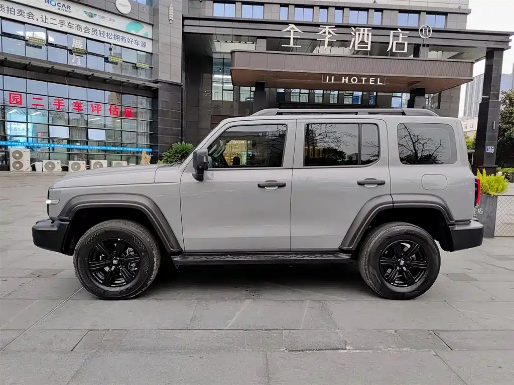 Tank 300 2023 Off-Road Version 2.0T Conqueror купить на сайте DeffCars