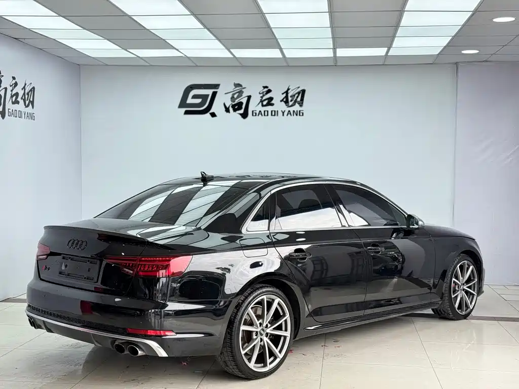 Audi S4 2018 S4 3.0TFSI купить на сайте DeffCars