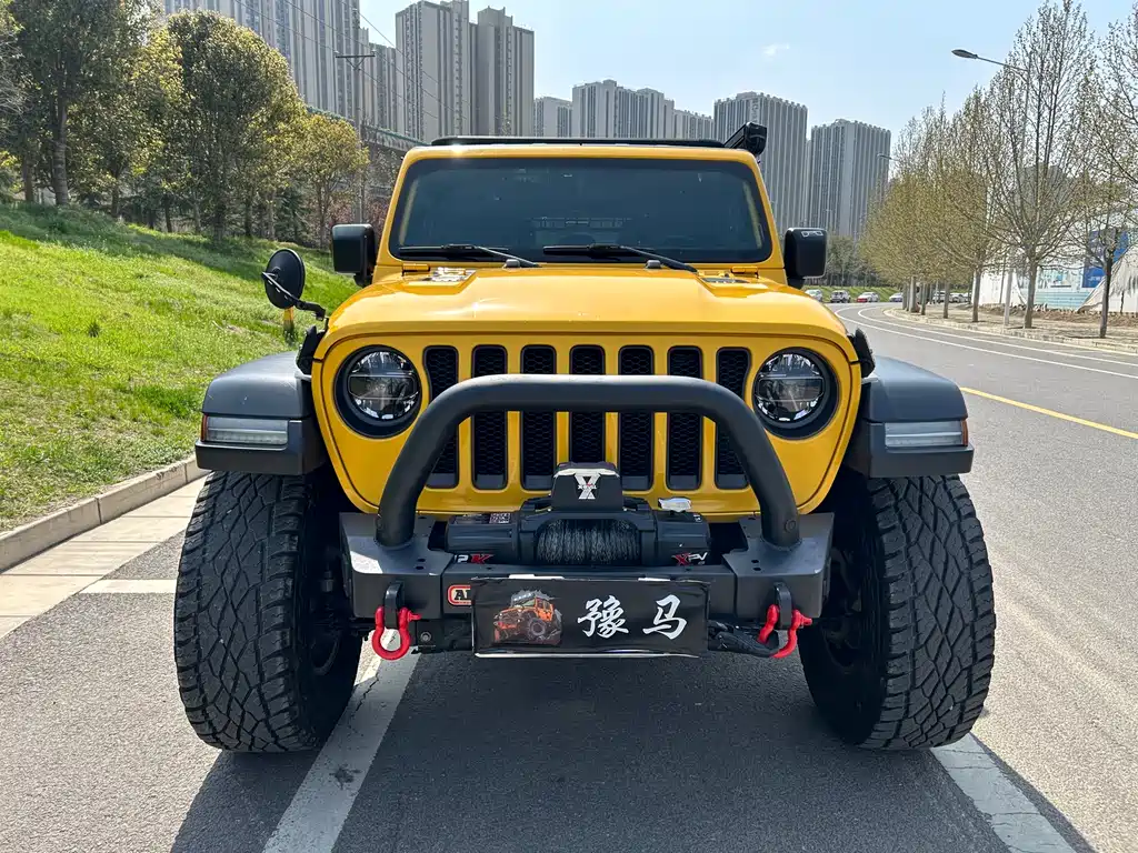 Wrangler 2021 2.0T Robin Hood Four-Door Edition купить на сайте DeffCars
