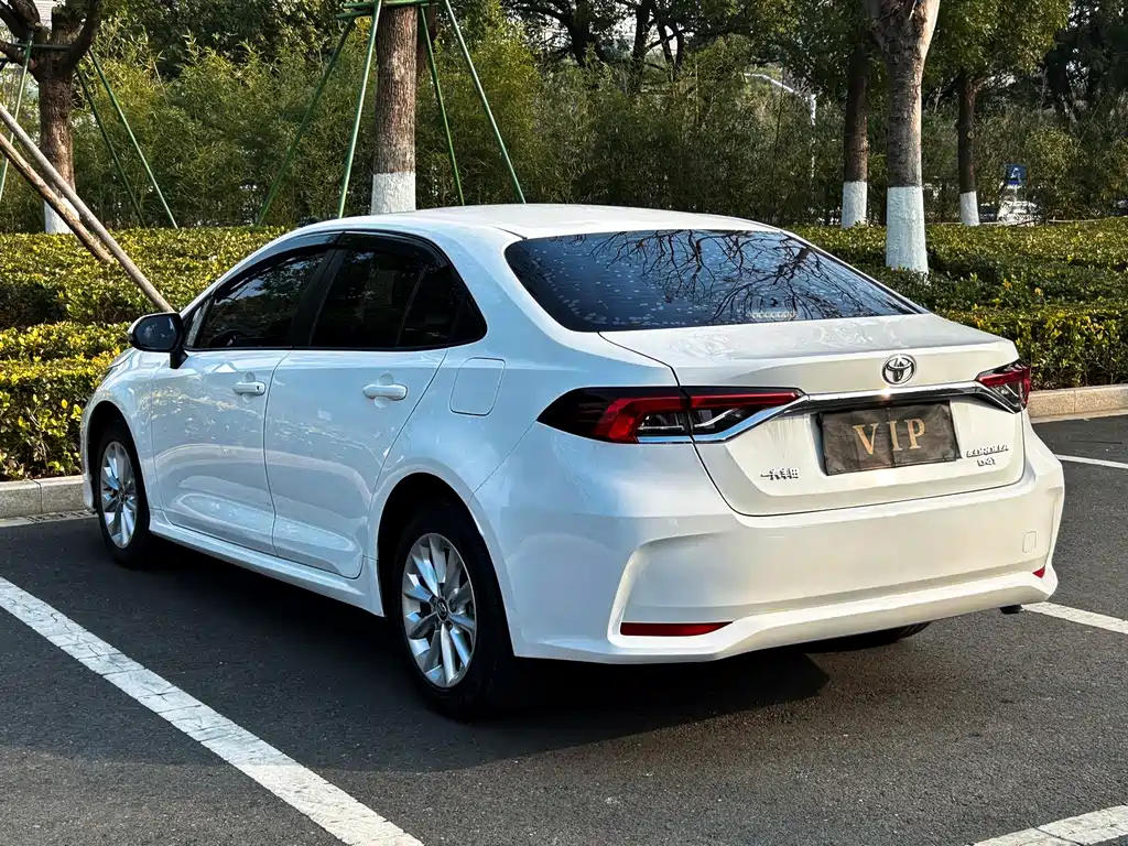Corolla 2021 1.2T S-CVT Deluxe Edition купить на сайте DeffCars
