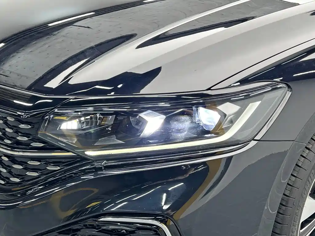 Passat 2023 facelift 330TSI Star Elite Edition купить на сайте DeffCars
