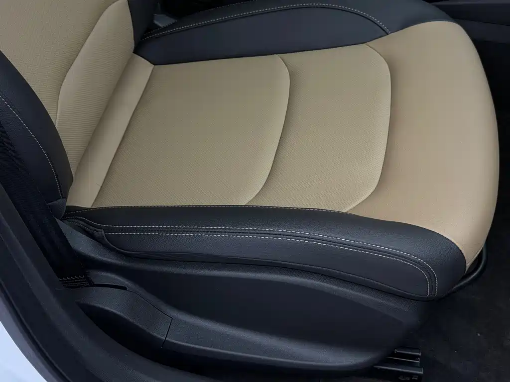 Cruze 2022 320 Automatic Sunroof Edition купить на сайте DeffCars