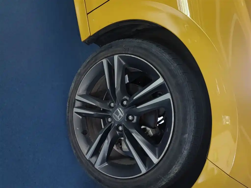 Stylish 2022 240TURBO CVT Exclusive Edition купить на сайте DeffCars