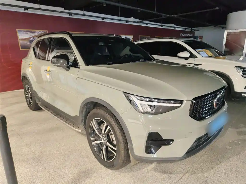 Volvo XC40 2023 B3 Zhiyuan Sports Edition купить на сайте DeffCars