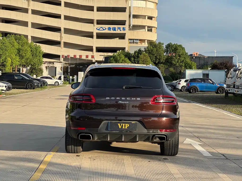 Macan 2014 Macan 2.0T купить на сайте DeffCars