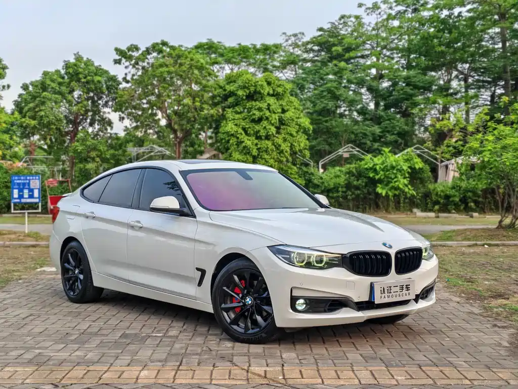 BMW 3 Series GT 2018 320i Fashion Model купить на сайте DeffCars