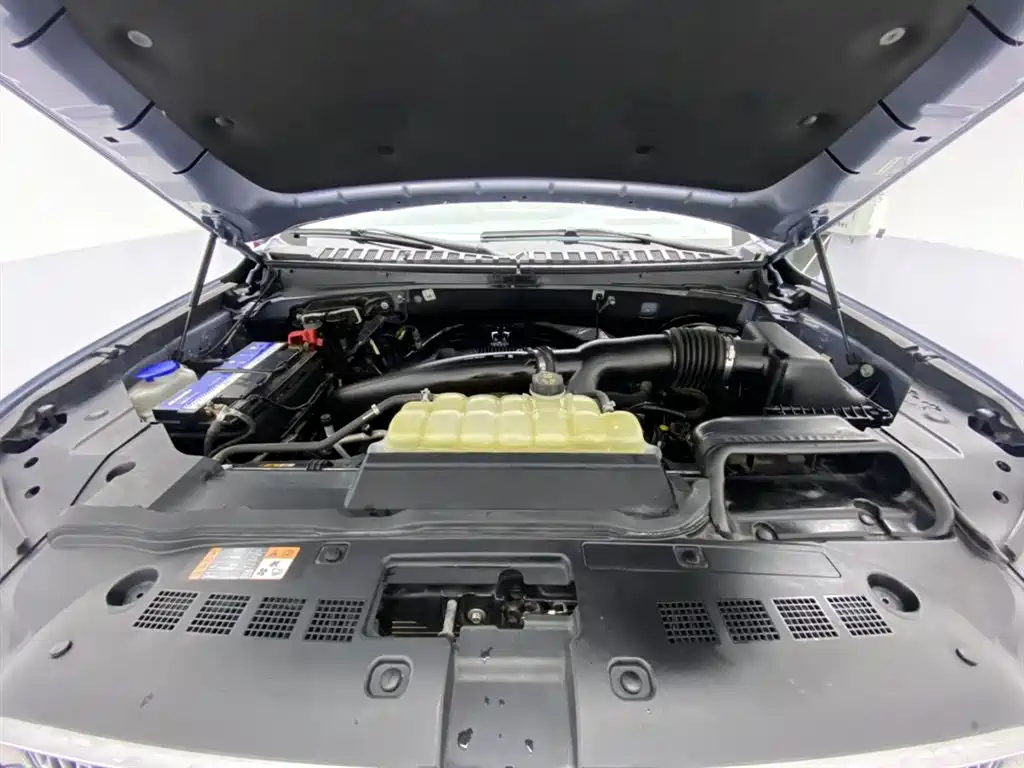 Navigator 2020 3.5T President Series купить на сайте DeffCars
