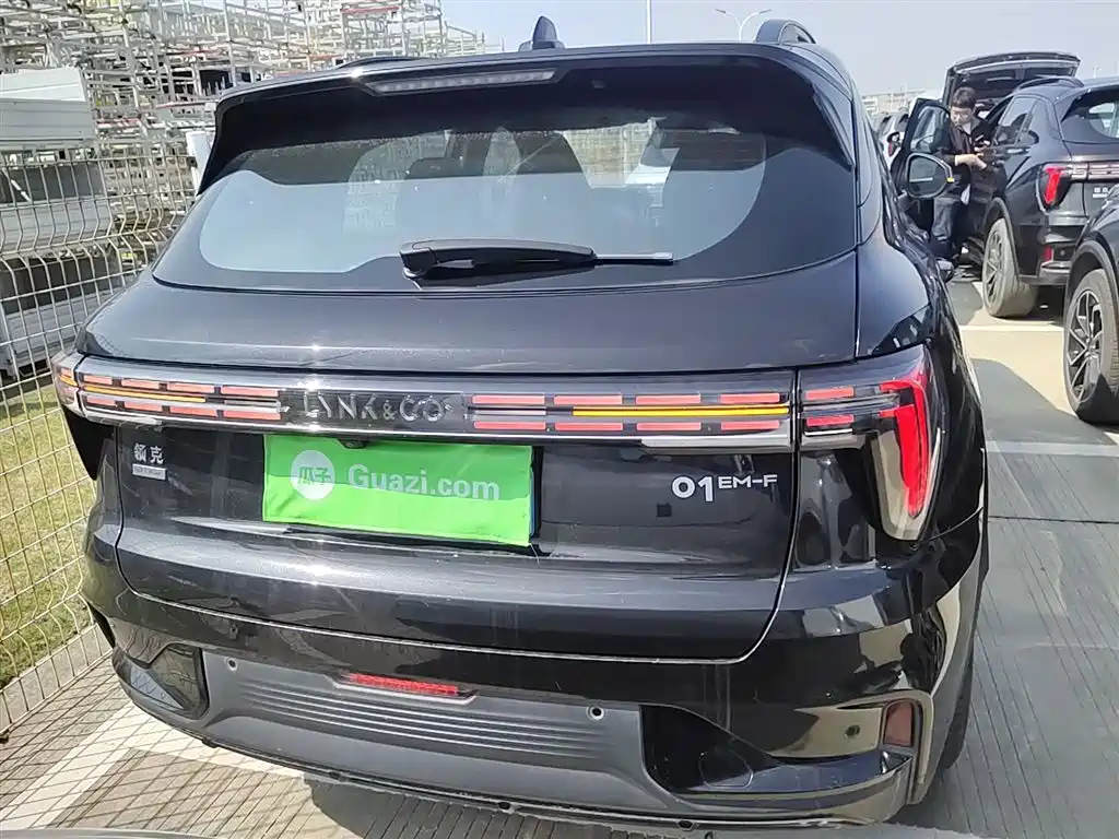 Lynk & Co 01 2023 1.5TD EM-F AM купить на сайте DeffCars