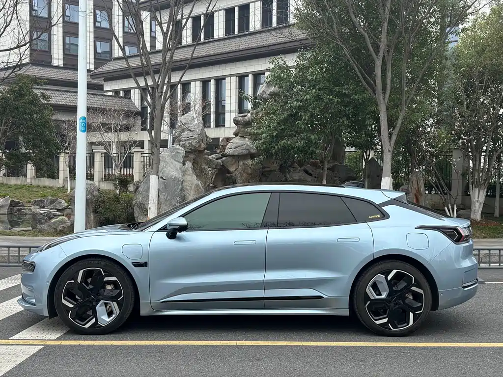 JiKrypton 001 2021 model super long battery life dual motor YOU version купить на сайте DeffCars