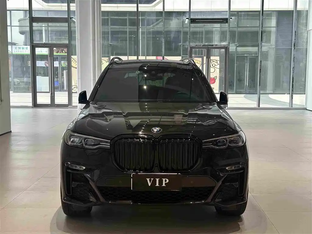 BMW X7 2021 xDrive40i Exclusive M Sports Package купить на сайте DeffCars