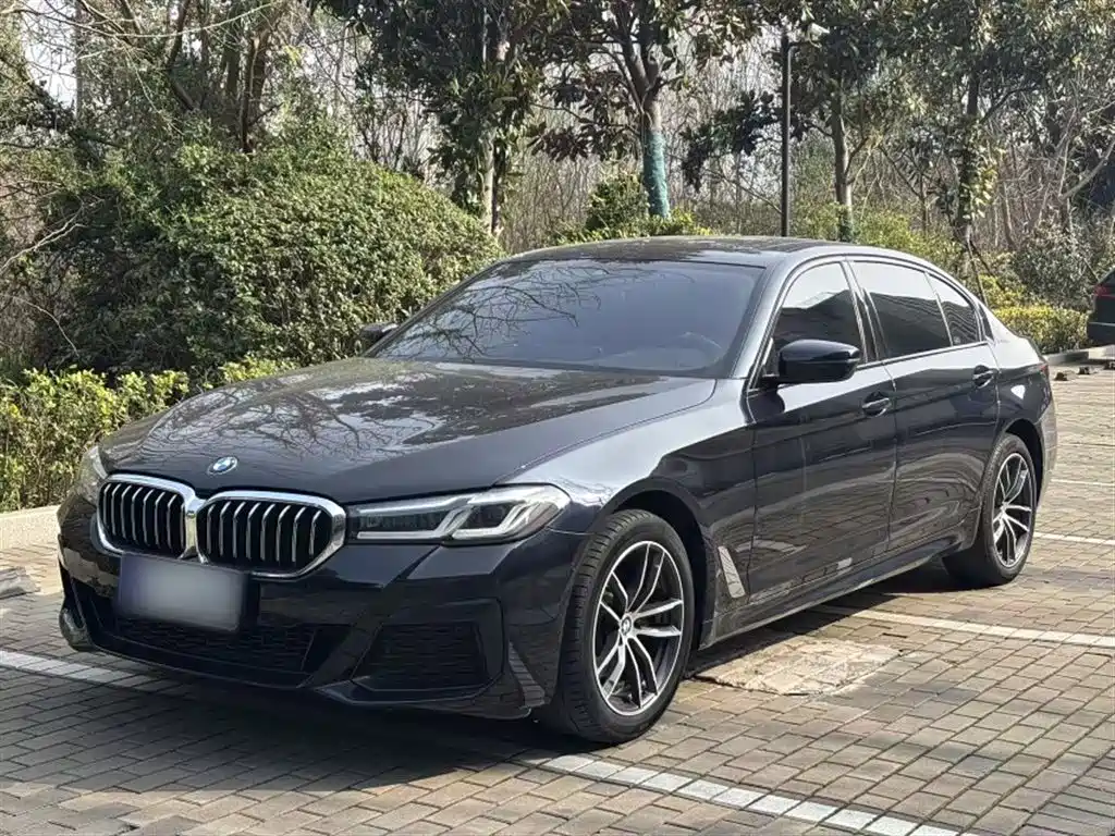 BMW 5 Series 2022 facelift 525Li M Sports Package купить на сайте DeffCars