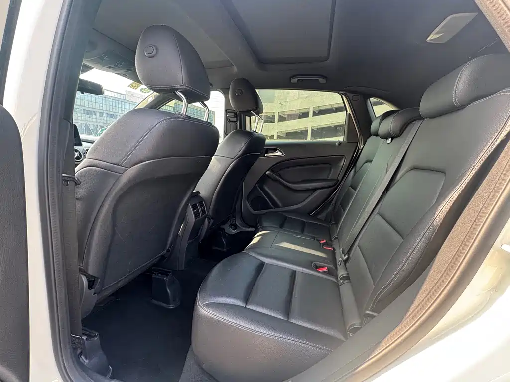 Mercedes-Benz B-Class 2017 B 200 Fashion Model купить на сайте DeffCars