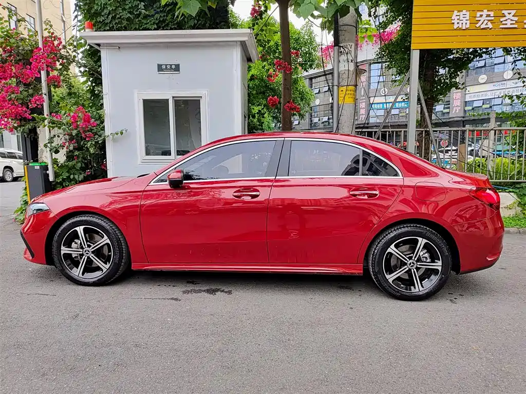 Mercedes-Benz A-Class 2023 A 200 L Fashion Model купить на сайте DeffCars