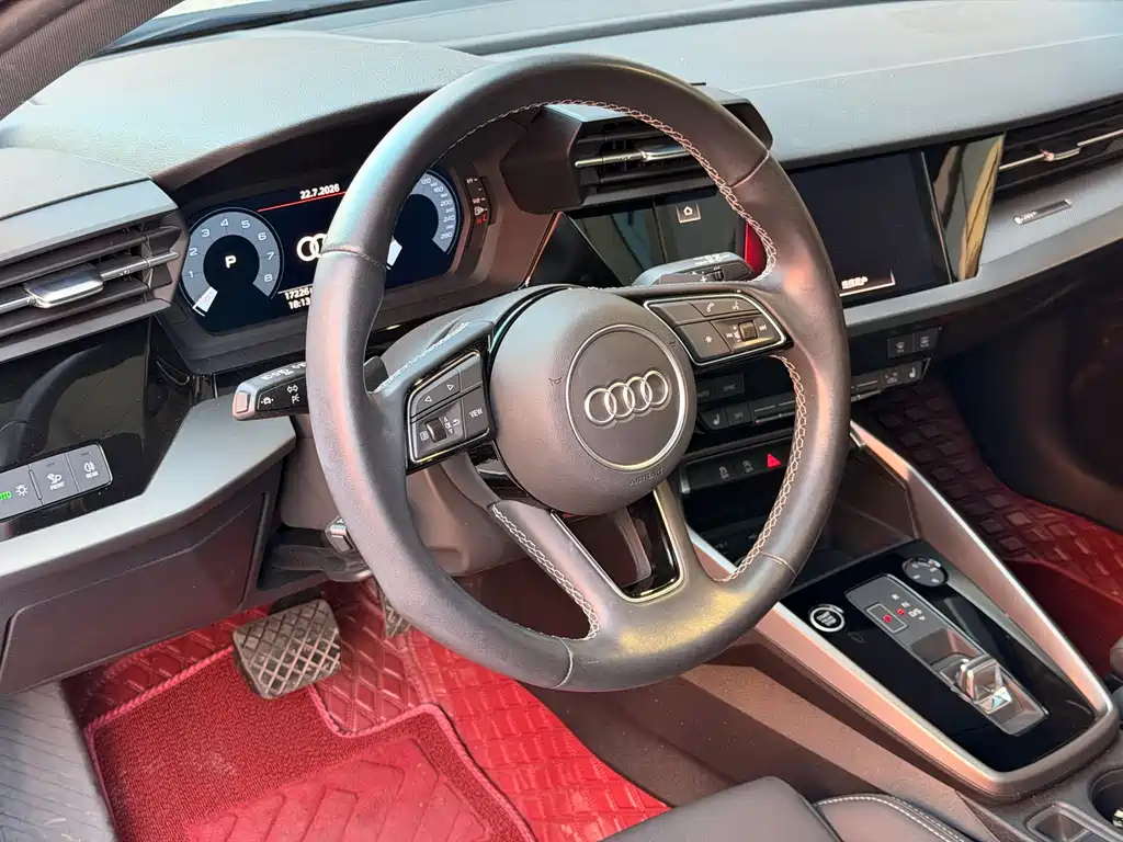 Audi A3 2023 facelift Sportback 35 TFSI stylish and sporty купить на сайте DeffCars