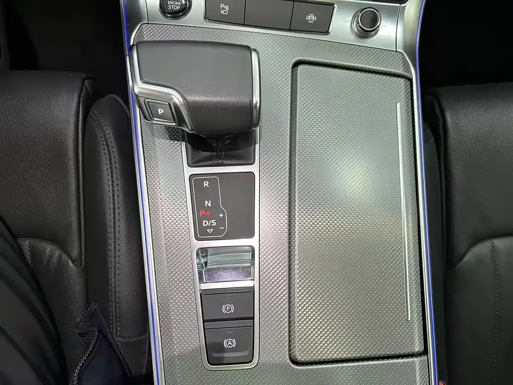 Audi A6L 2022 45 TFSI Premium Dynamic Model купить на сайте DeffCars
