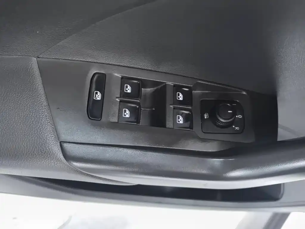 Tukai 2021 280TSI DSG Comfort Edition купить на сайте DeffCars